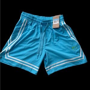 Nike women’s light Blue Performance Basketball Shorts-medium